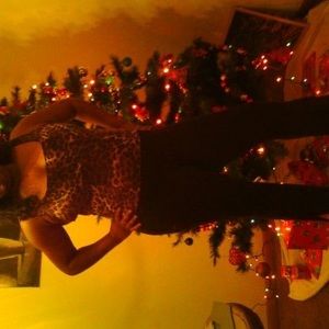 Meet your Posher, Olevia